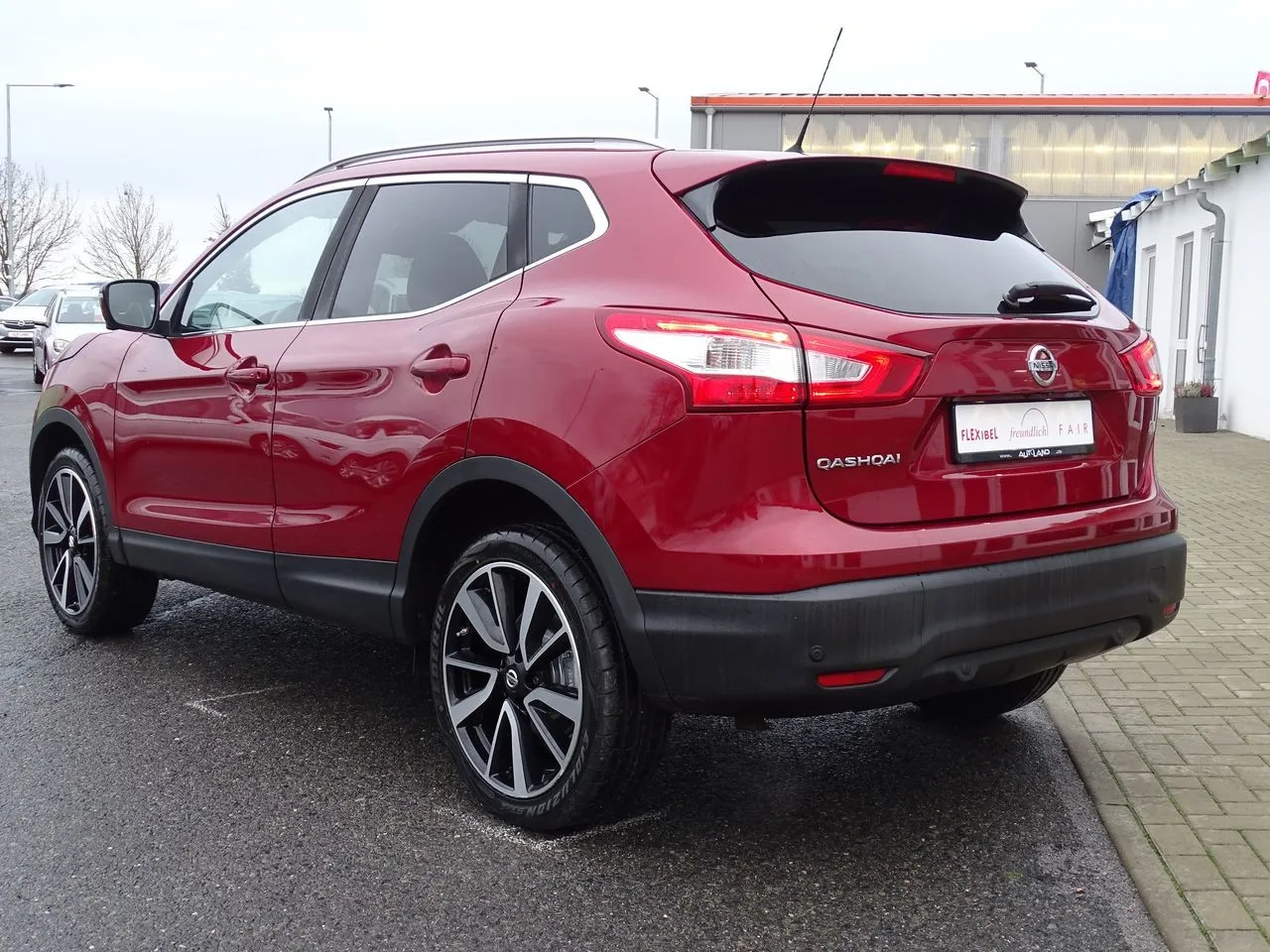 Nissan Qashqai 1.6 DIG-T Tekna...  Image 2