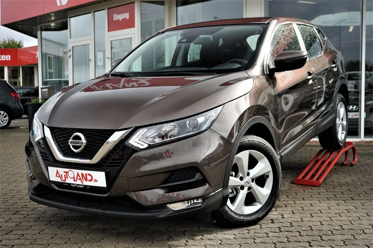 Nissan Qashqai 1.3 DIG-T...  Image 1