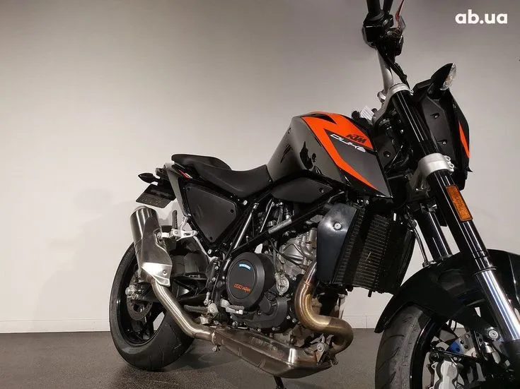 KTM Duke Image 6